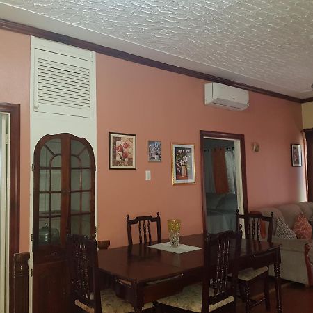 The Braemar Suite III New Kingston Exterior foto